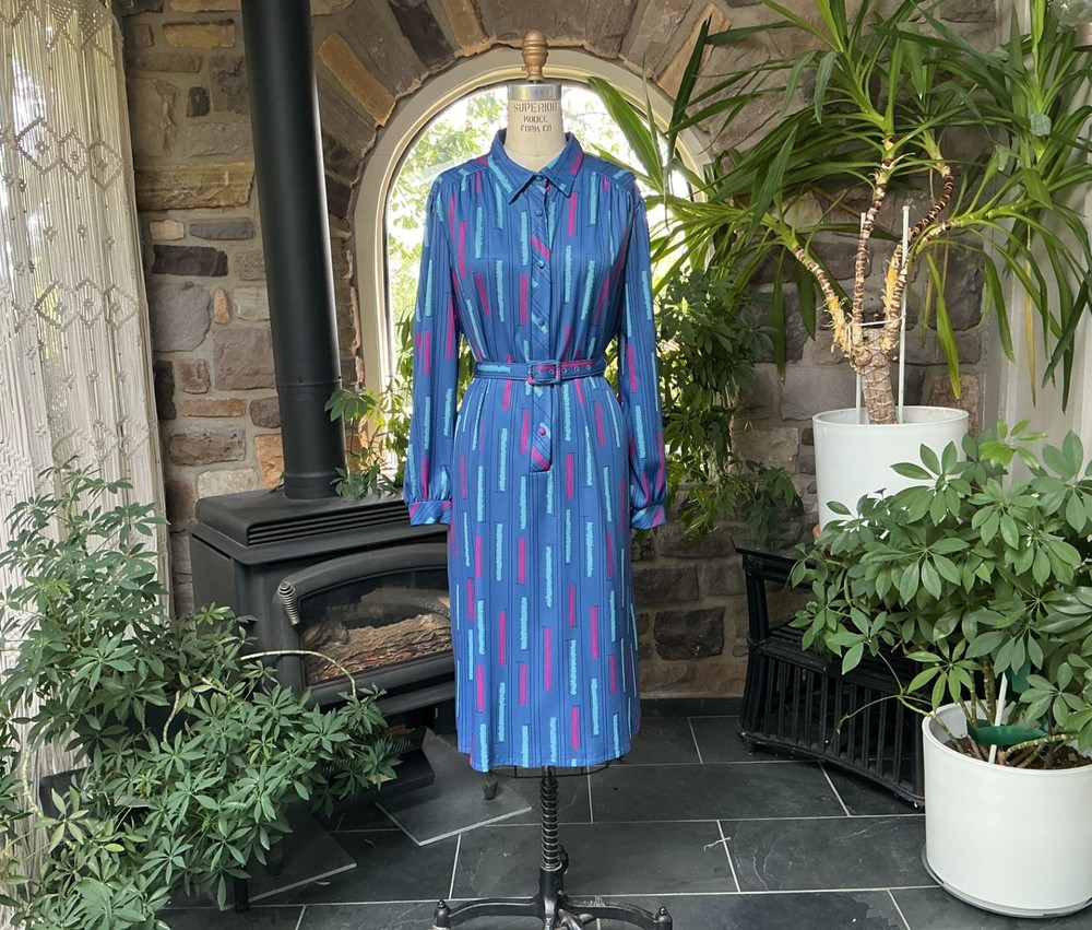 Vintage 1980s Blue and Fuchsia Polyester Knit Shirtdress “The Shirtdress” Sears