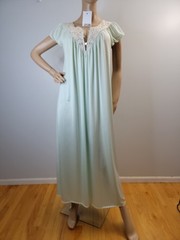 Vintage Shadowline 100% Nylon Light Green Nightgown Ivory Lace Detail Size Large