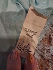 Val Mode ~ Vintage Women’s Baby Blue Satin & Ivory Lace Short Nightgown ~ Med C1
