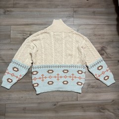 Vintage 80s Cardigan Sweater Women Cream Color Pattern Wood Buttons Pockets