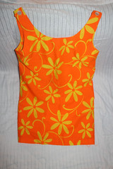 Vintage Fumi’s at Waikiki Custom Made Hawaiian Mini Shift Dress Orange/Yellow -M