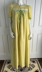 Vintage 1970s Yellow Poly Cotton Tulip & Gingham Print Size M/L