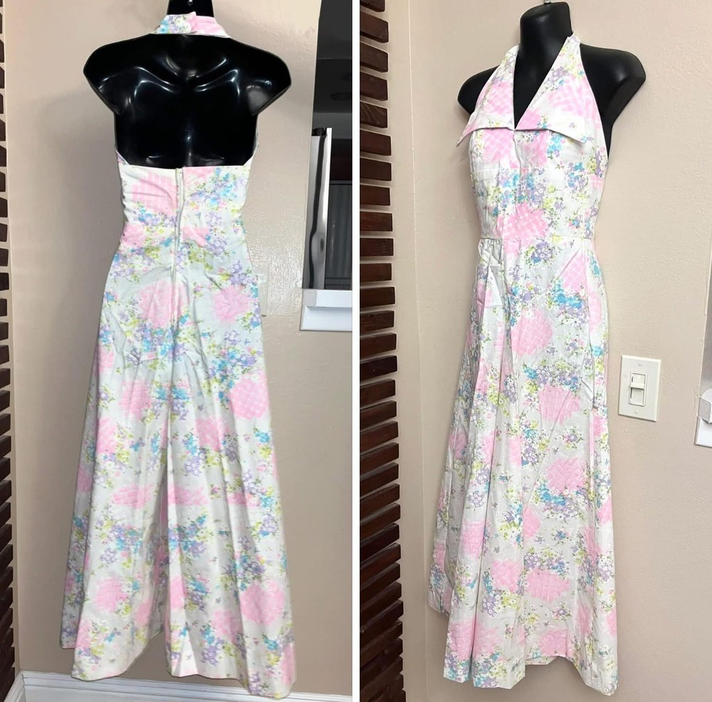 1970s 70s Vintage White Pink Purple Blue Flower Halter Dagger Collar Jumpsuit