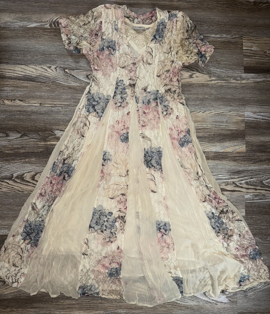vtg 90s Nostalgia rayon lined dress floral lace panels Boho cottage core S