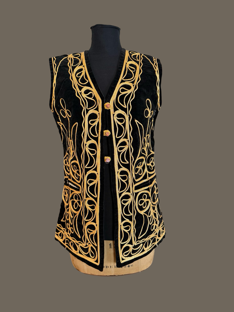 Vintage Velvet Embroidered Folk Vest – Hungarian Romanian Soutache Jacket Black