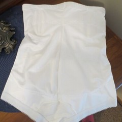 TRU HEALTH WHITE boned hi waist snap crotch surgical panties girdle 26 / M