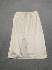 Dawn to Dusk Ivory Half Slip Nylon Size Large L 30/32 Lace Trimmed Elastic Waist