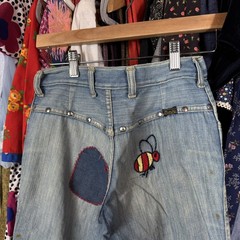 True Vintage 60s 70s Wrangler Bell Bottoms Ladybug Patched Denim Jeans 27×30