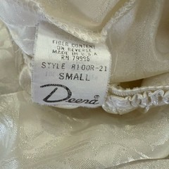 Vintage Deena Half Slip Leaf Pattern Lace Trim Ivory USA Made Size Small