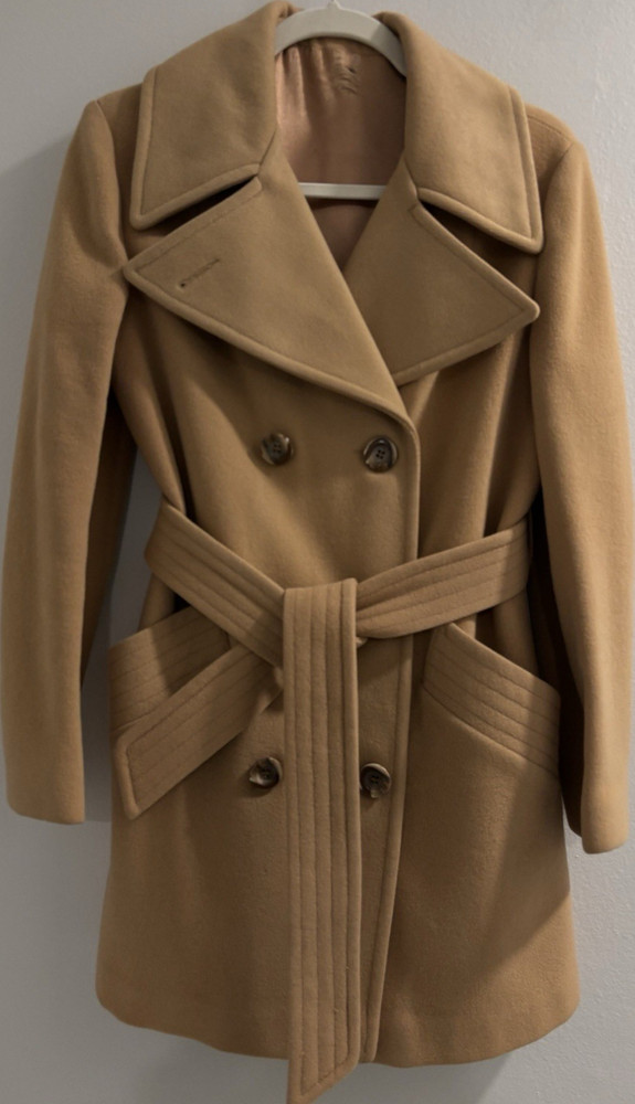 Vintage Beige Camel Double Breasted Belted Women’s Coat Dry Clean Only