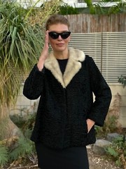 Swakara Geniune South-West African Vintage Karakul Lamb fur coat mink collar