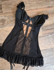 XS/S Vtg Frederick’s of Hollywood Black & Gold Mesh Chemise Nightie Dress