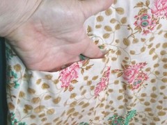 Vtg 60s Snap Front House Dress Duster Green Pink Roses on Off White Sz L
