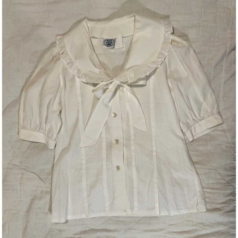 Laura Ashley Vintage 80s White Peter Pan Collar Blouse Puff Sleeve Pintuck Bow