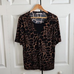 Vintage Notations Black and Brown Giraffe Print 2 In 1 Blouse Size Med Animal