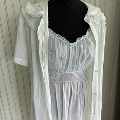 Vtg 50s Two Piece Knee Length Nightgown Robe Peignoir Set Light Green Lace Large
