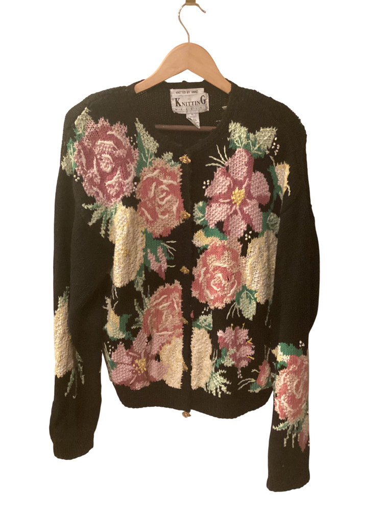 Vintage Flower Bee cardigan hand knit sweater Ramie Cotton Blend Floral Handknit