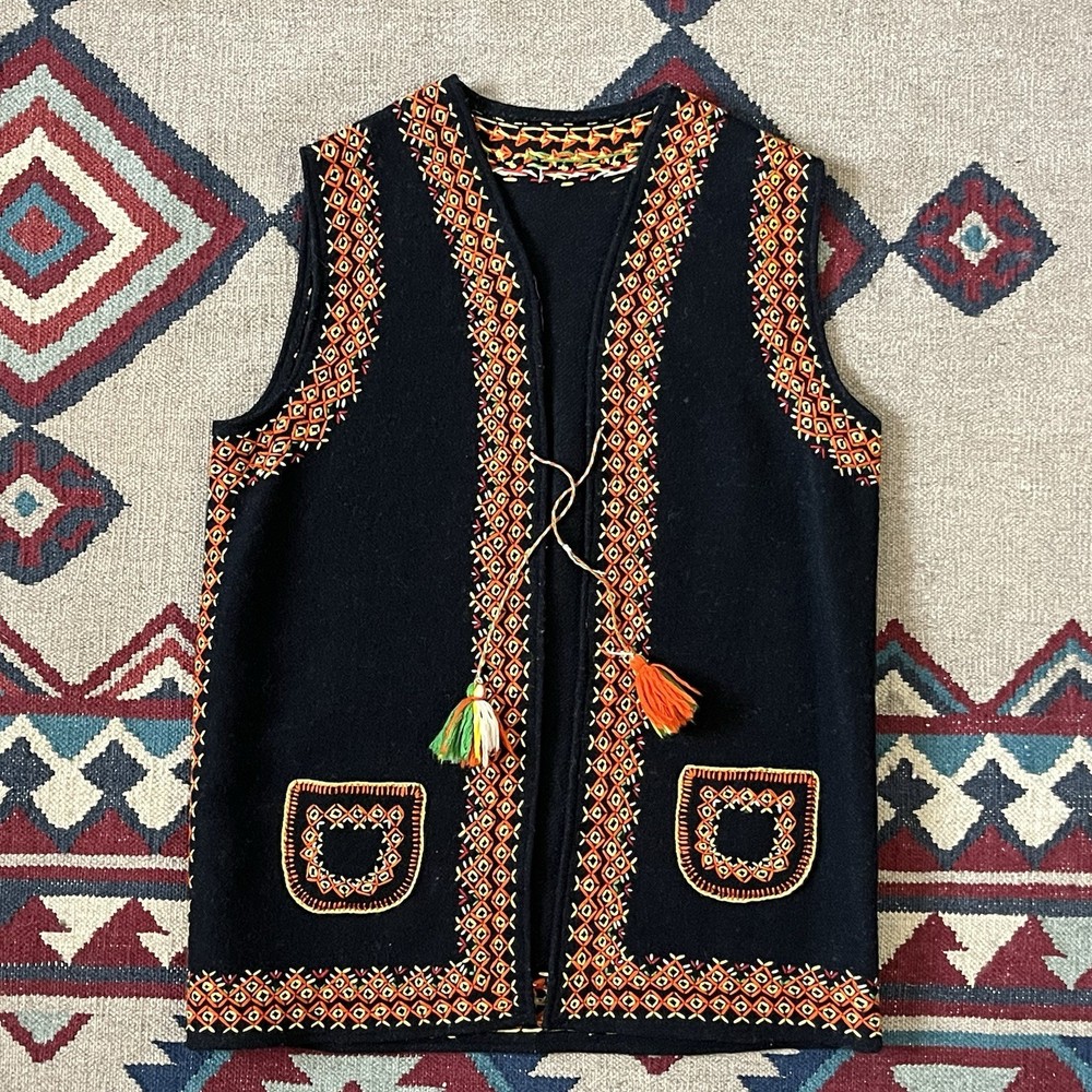 Vintage Ukrainian Ethnic Folk Kiptar Embroidered Wool Vest Women’s Medium