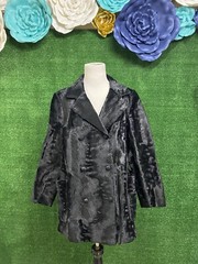 Neiman Marcus vintage black broadtale by Lou Nierenberg fits like a medium large