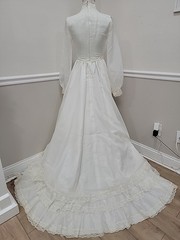 VTG’70s JCPENNEY Off White Organza/Prairie Pioneer Wedding Dress/Long Sleeve