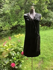 Vintage Antique 1920’s Flapper DRESS Darling ! 32-32-36 Textured Floral Panels