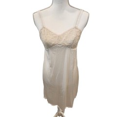 Vintage 60s Gragero White Lace Nylon Undergarment Full Slip S Intimates