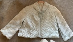 Vintage 1950’s Barbizon Quilted Bed Jacket Ice Blue Embroidered Medium