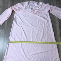 NWT Vintage Vanity Fair Nightgown Women’s Medium Dacron Polyester Waffle Pink