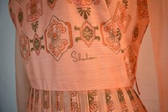 Vintage 1970’s Alfred Shaheen Peachy Pink / Orange Puff Sleeve Maxi Dress