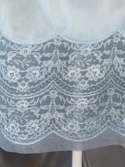 VTG SILKY Nylon VAN RAALTE BLUE DRESS SLIP 9″ LACE COQUETTE BOMBSHELL GLAM 36