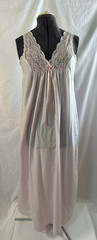 Vtg Gilligan O’Malley Nightgown Robe Set Pink Medium Pink, Lace, Zip 2813 2613