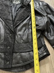 Rare Vintage 1980’s Global Identity G-III Cropped Black Leather Jacket Size S