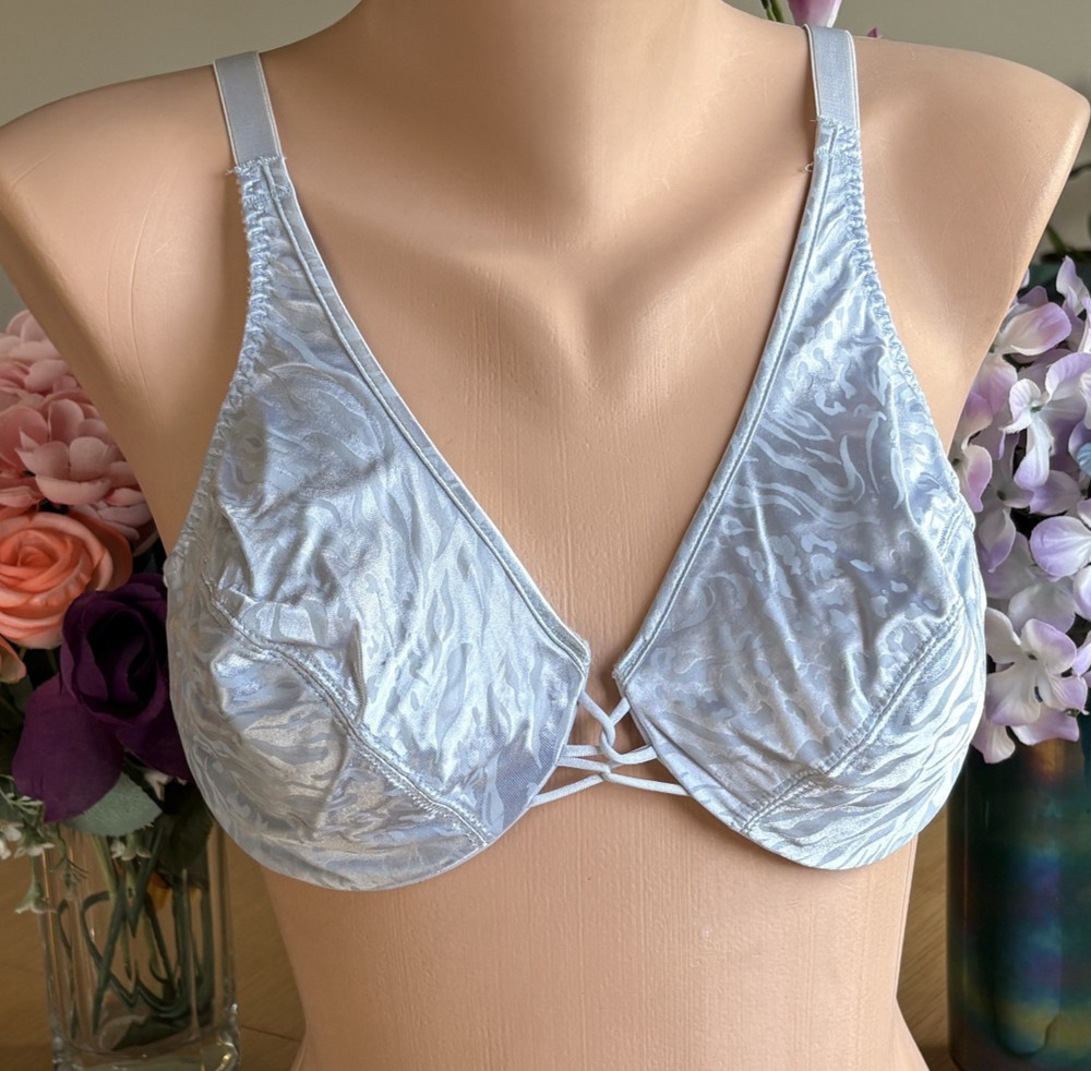 VASSARETTE Ice Blue 38C Satin Delustre Braided Center Underwire Bra #75441