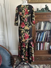 Vintage 1950s Vamp Black Hawaiian Mermaid Fishtail Maxi Dress Floral Barkcloth W