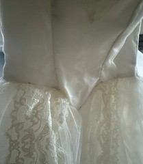Vintage 1950s Ivory Ruffled Tulle Wedding Dress Gown Party Prom Lace Trim