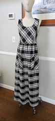 Vintage 1970s Black And White Plaid Maxi dress With Front Pockets As Pictured
