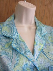 DELICATES BLUE GREEN paisley sleep shirt nightgown POLY SATIN sz M