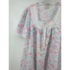 Vintage Carriage Court Floral Lace Nightgown Robe Pastel Pink Blue Seersucker