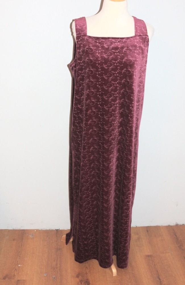 Vintage Claudia D. Burgandy Velour Holiday Occassion Dress Size Large