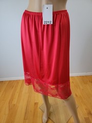 JcPenney Applause All Nylon Antron III Red Half Slip Lace Detail Size Medium