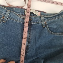 Vintage 90’s Levis 550 Denim Mom Jeans High Waist Tapered Leg Relaxed Boot Cut