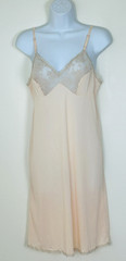 Vintage Vanity Fair Peachy Pink Slip Lace Nylon Feminine Demure Lingerie 70’s 34