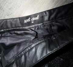 Vintage Y2k Wet Seal Women’s Skirt Mini Medium Sequin Faux Leather Pencil