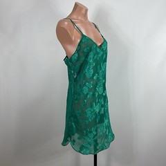 California Dynasty Green Embroidered Negligee Vintage Sexy Satin Gown Sz L Jade