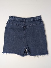 Vintage 1980s-1990s Women’s Sierra West Dark Blue Denim Cut Off Shorts Size 9