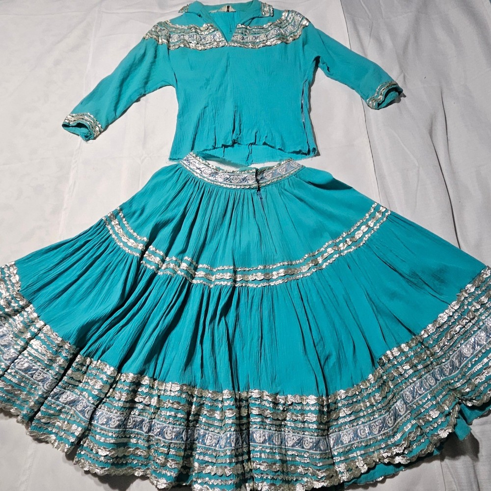 Vintage Fayes Creation Patio Fashions Turquoise Silver Rickrack Skirt Set 2958