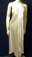 Vtg Lord & Taylor Lingerie Ivory Satin & Lace Negligee NightGown size Medium NWT