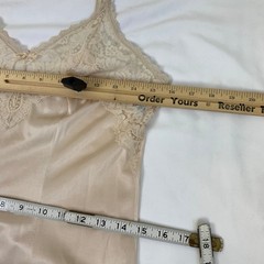 Vtg Lace Full Slip Lingerie Beige 32 M Fairycore Romantic Made in USA