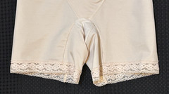 Vintage Cabernet Slimming High Waisted Girdle Tummy Control Size M 27/28 EUC