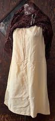 Vintage Brown Lace Dress With Buttons And Zipper In Front